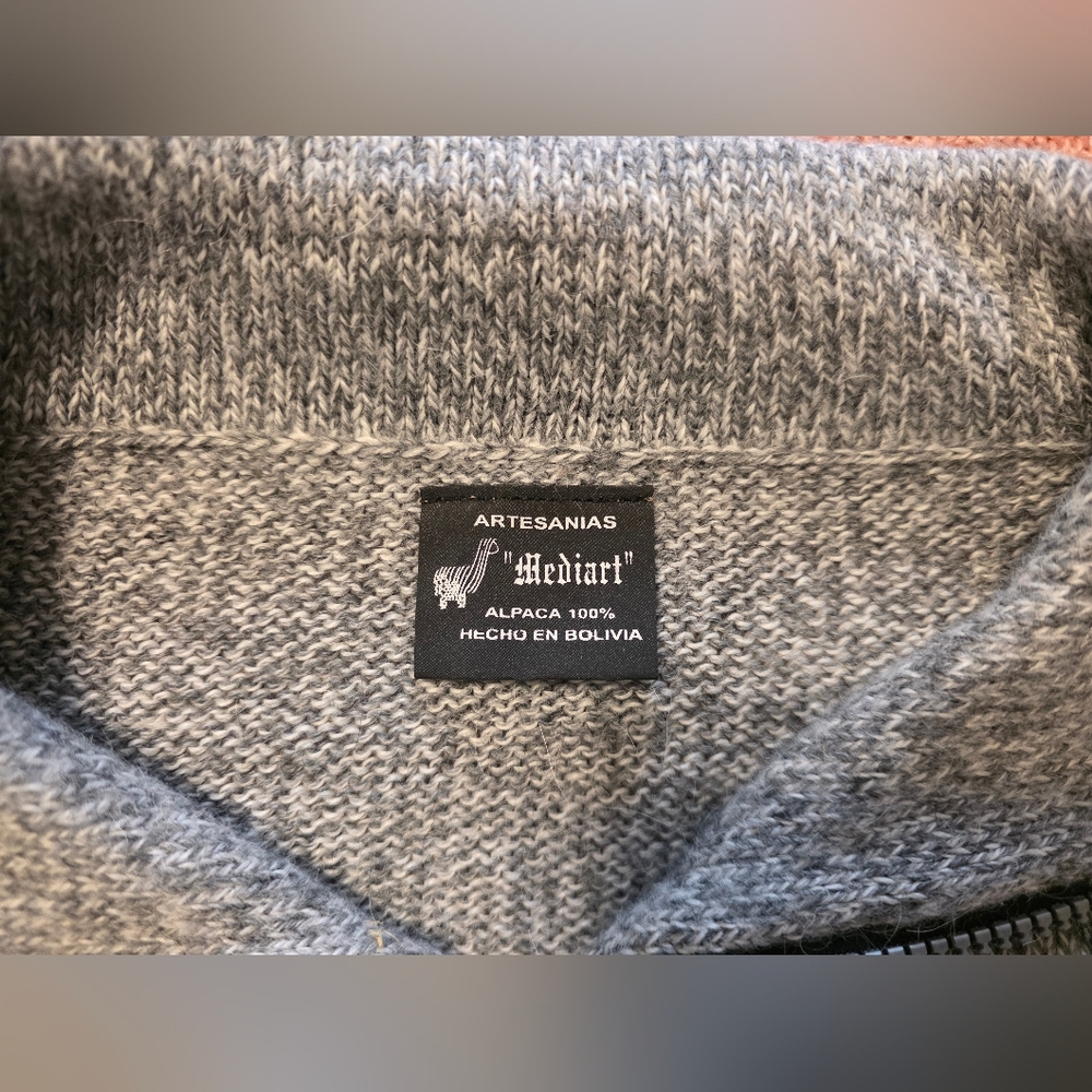 Alpaca Sweater - Picture 6 of 12